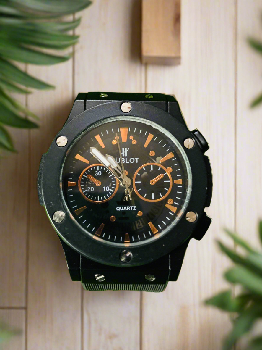 Hublot Men Stylish Wrist Watch in 3 Different Colors Rubber Strip, Stainless Dial with Box